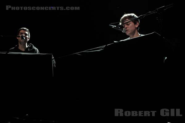 PERFUME GENIUS - 2010-10-26 - PARIS - Point Ephemere - 